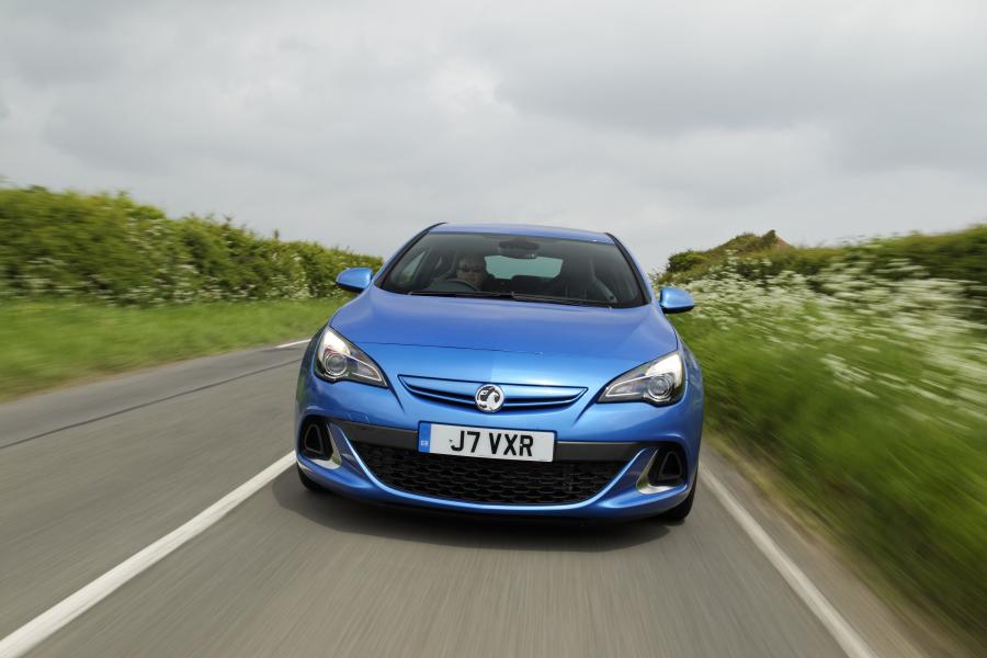  Vauxhall Astra VXR 2012 года  (фото 257 из 274)